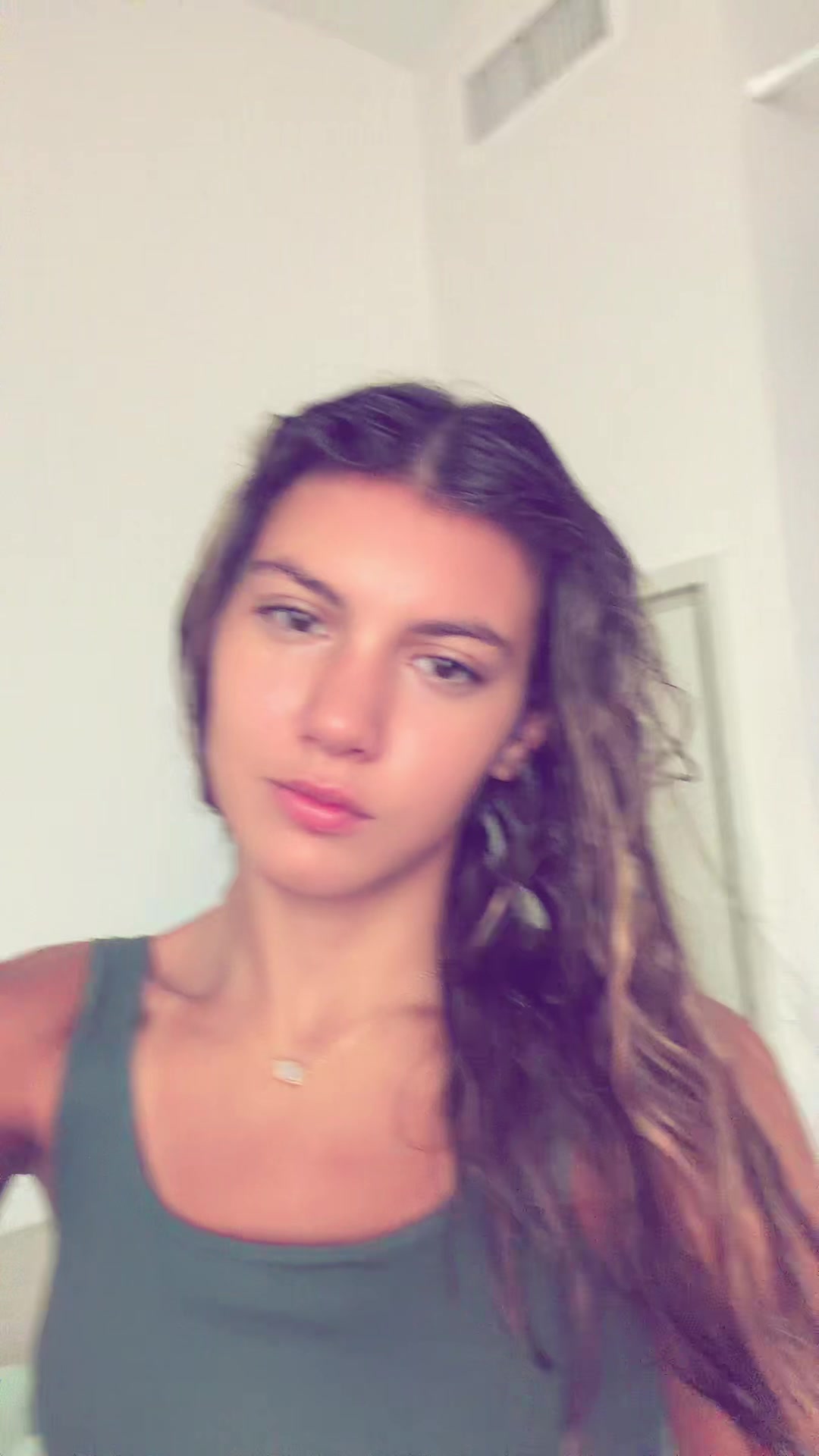 @theleahmae