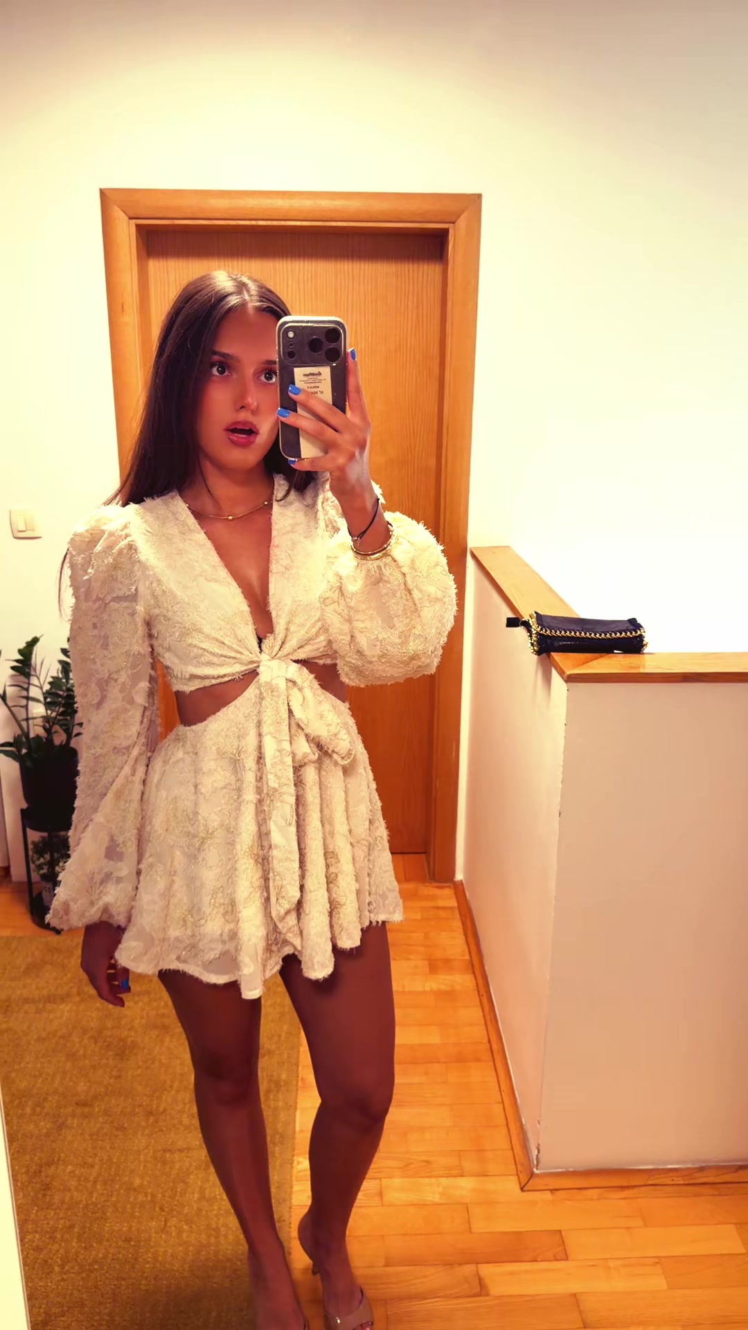 @Klara