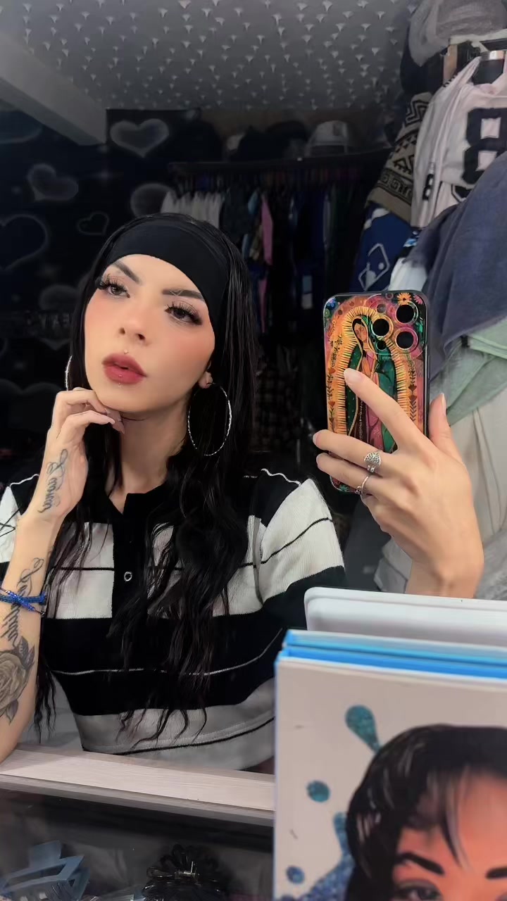@𝕮𝖗𝖎𝖘𝖙𝖎𝖓𝖆