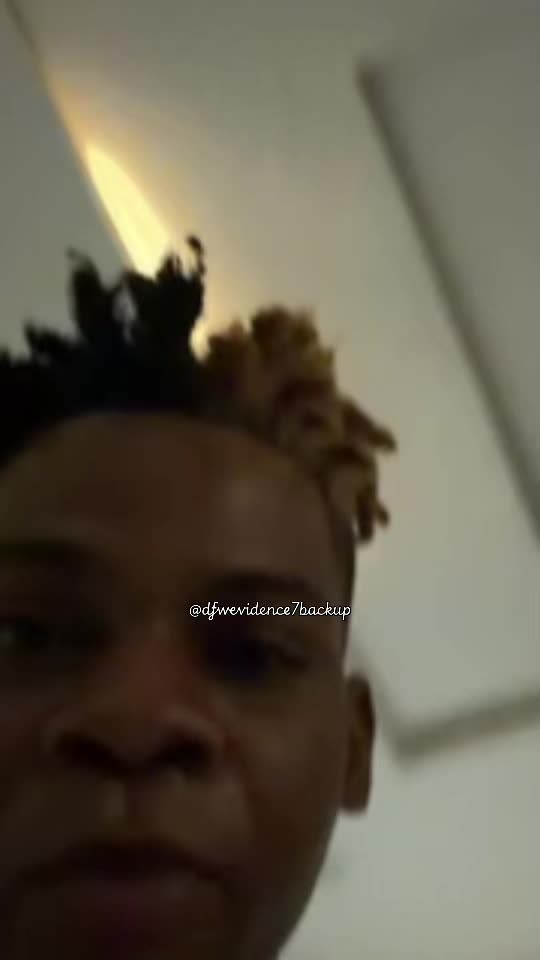@𝓓𝓯𝔀🤬
