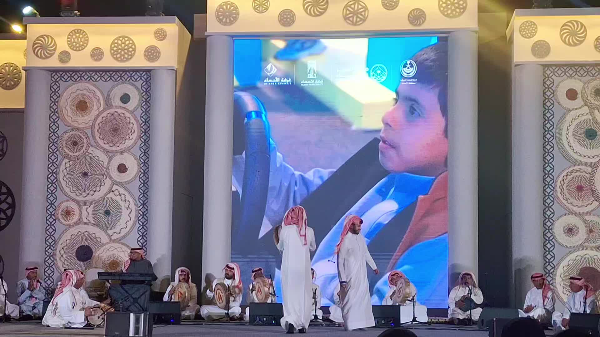 @رفاقت حسین