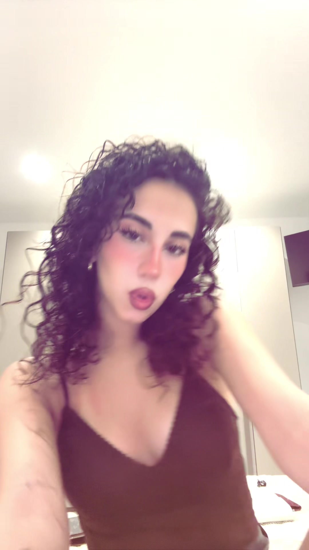 @🖤