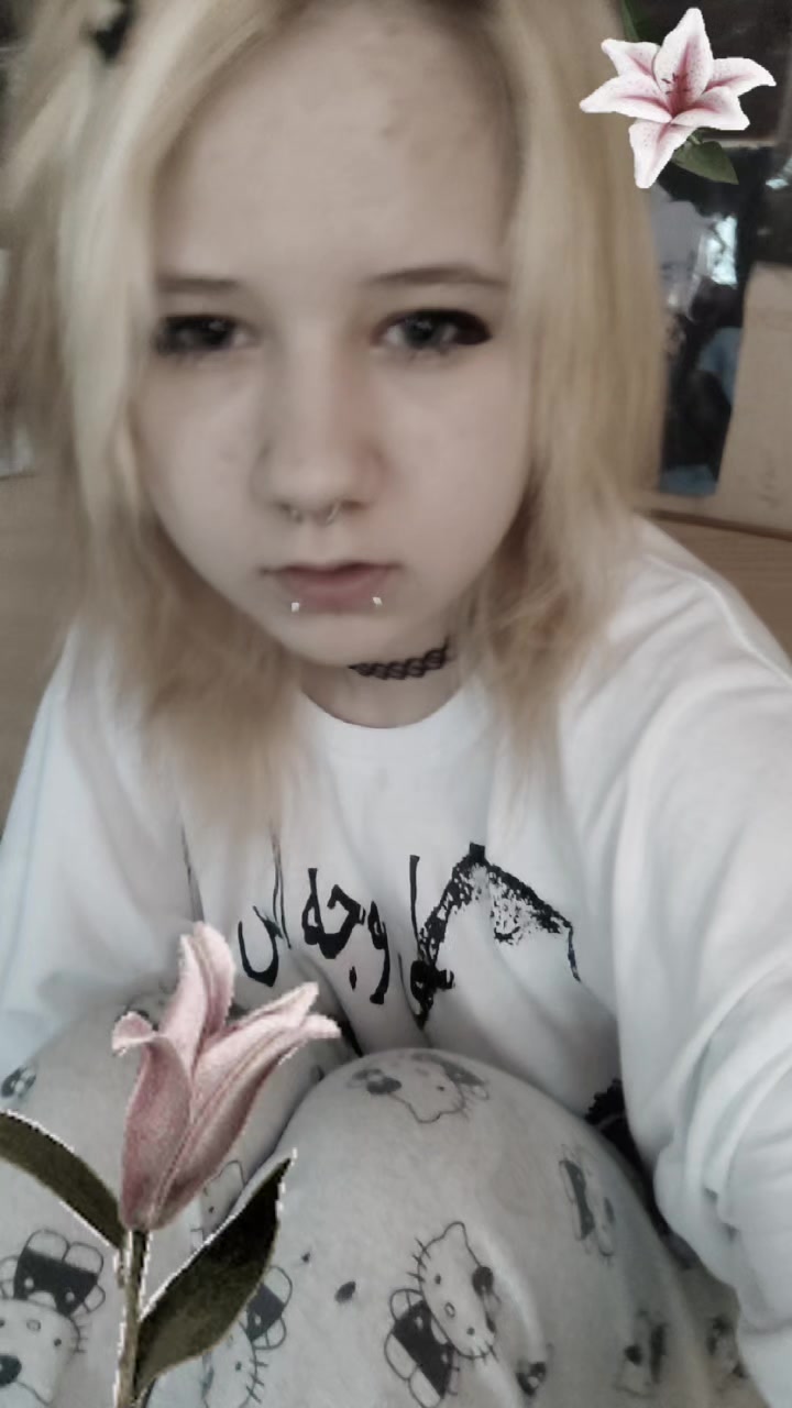 @школьная блядь ^_^