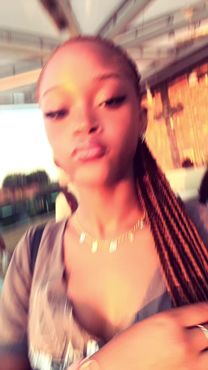 @🧘&zwj;♀️