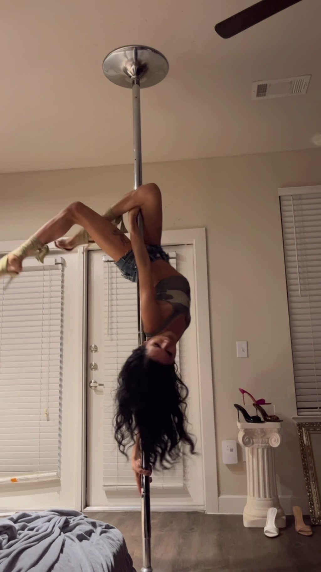@Veenusian