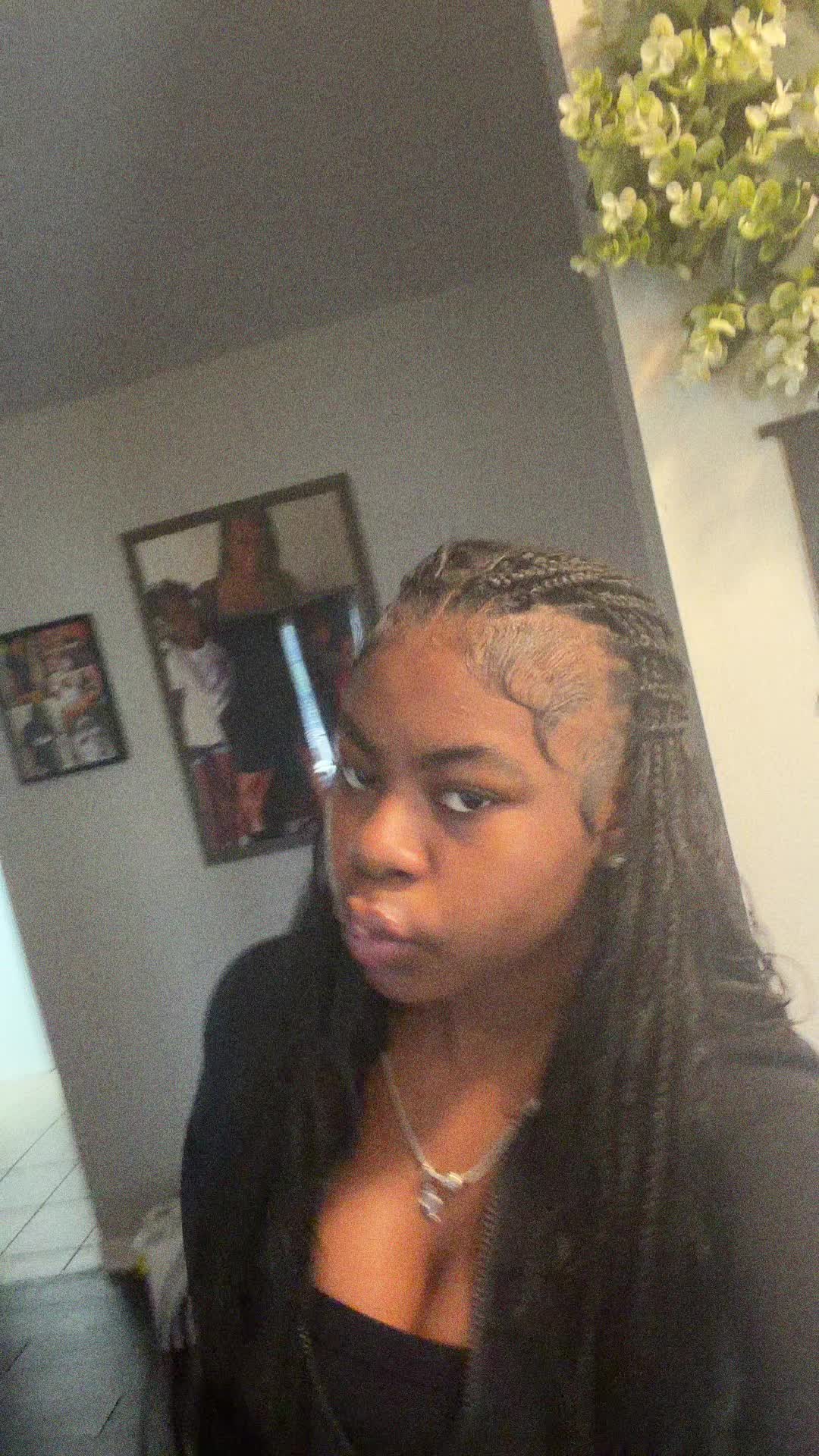 @mommybae