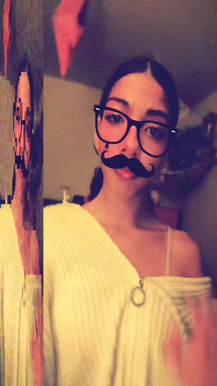 @WH0S_CRYST0L💕