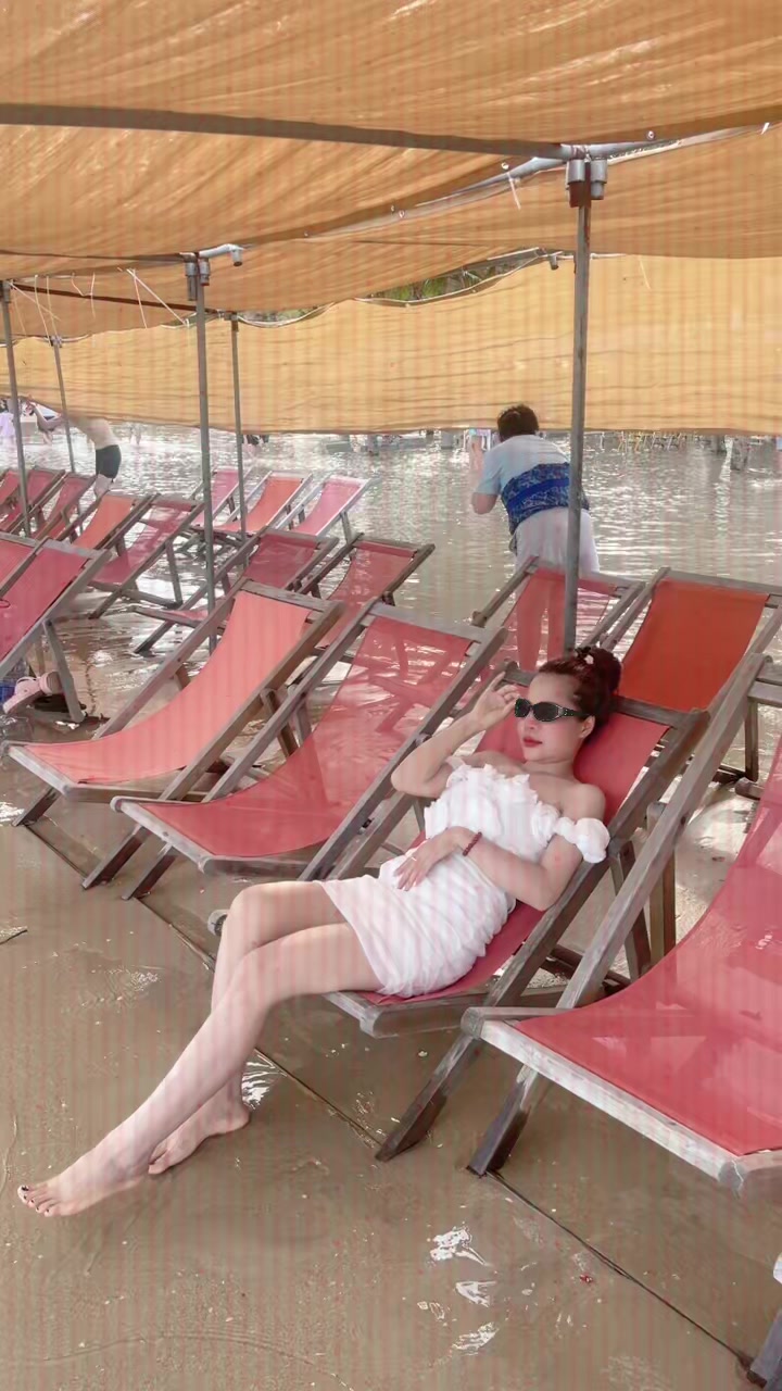 @Nguyễn Hà Lan
