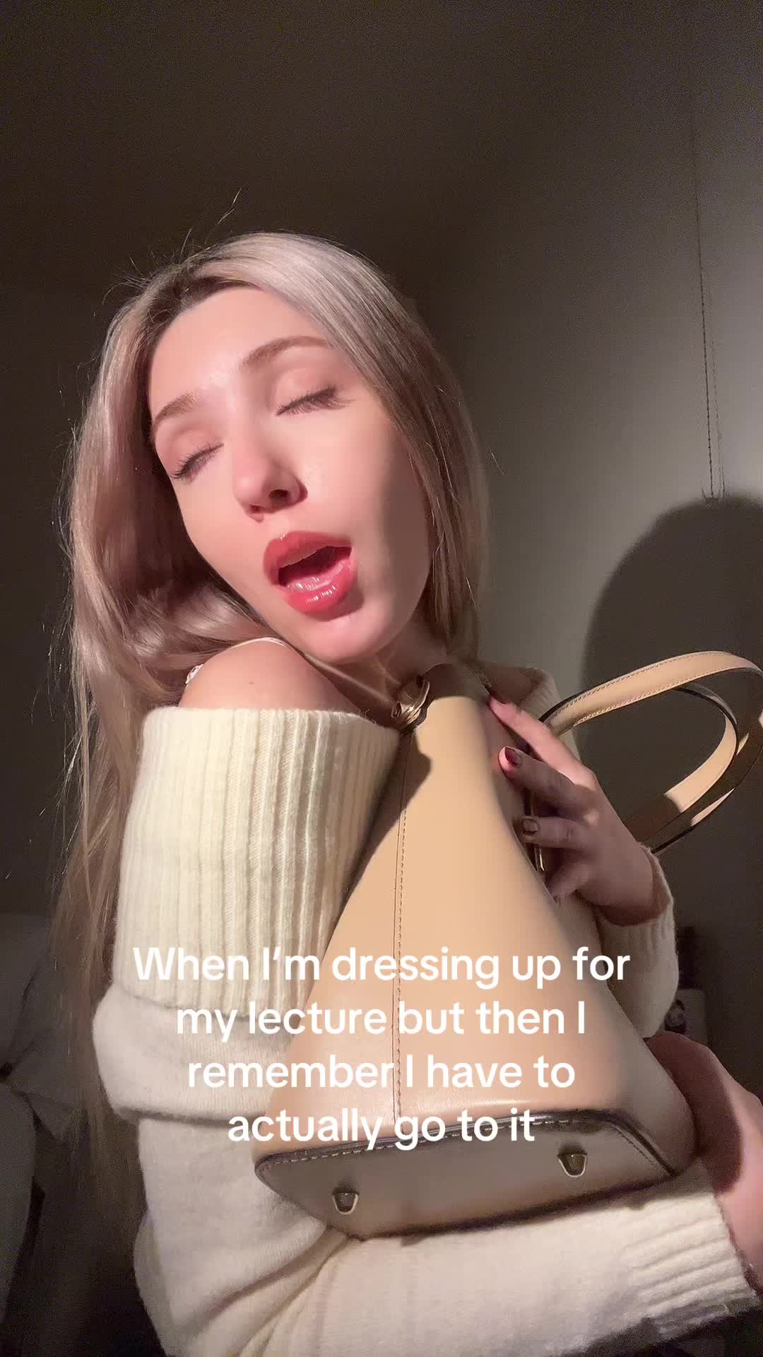 @𝐊𝐊