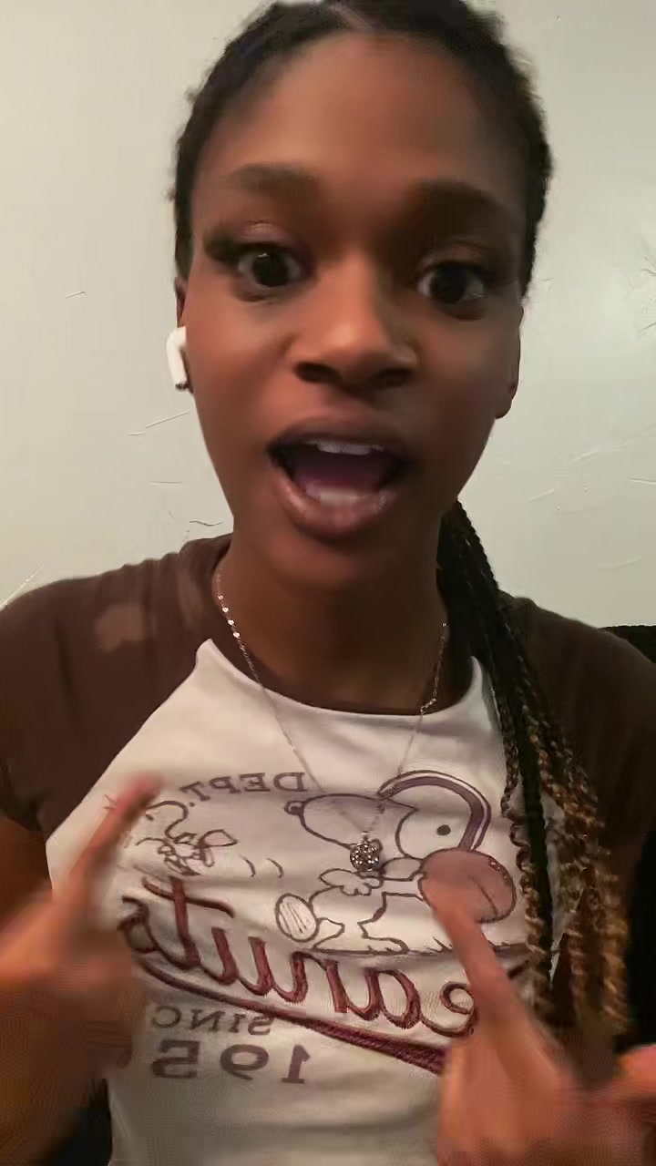 @LariahDeanne