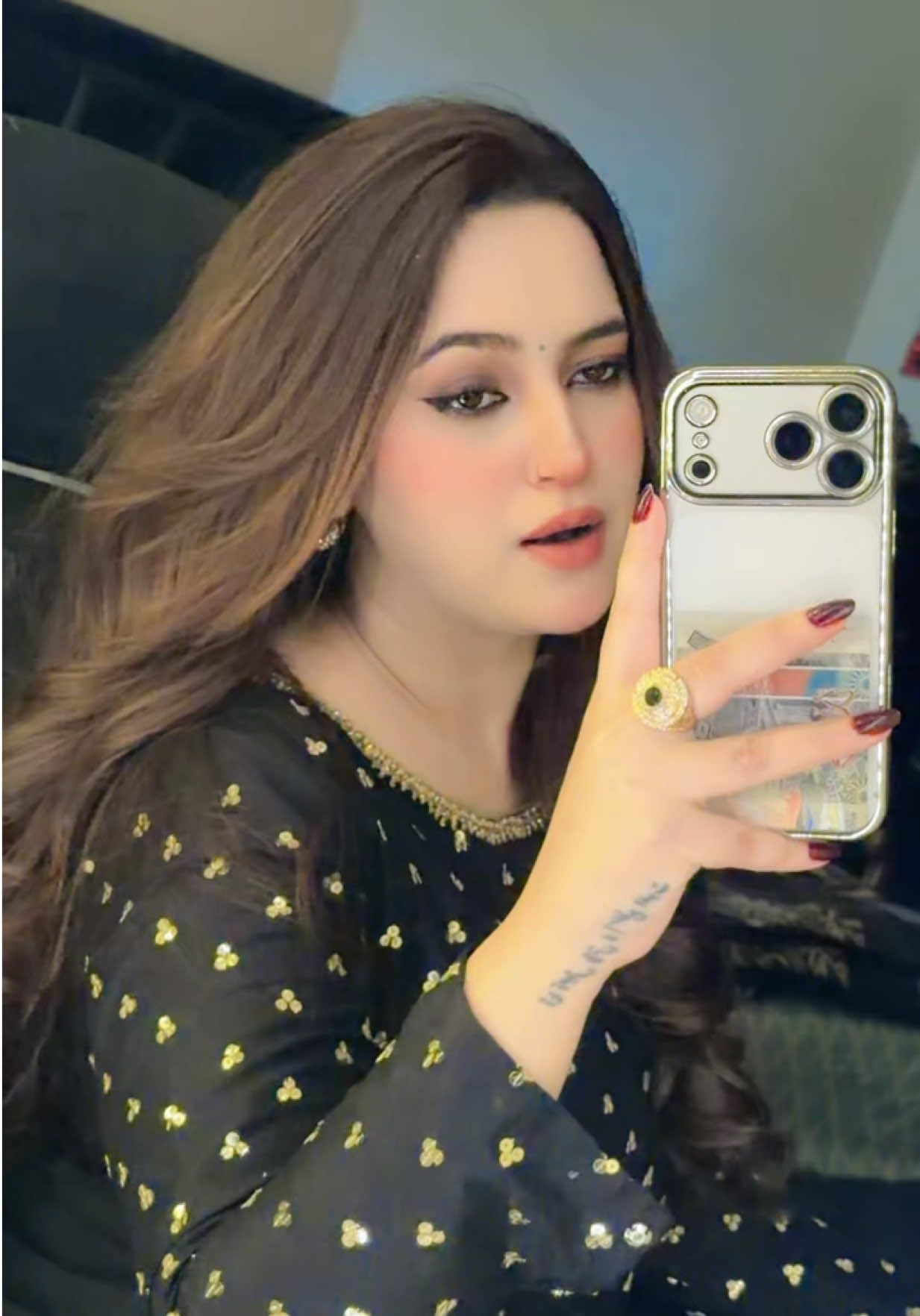@ZARA SAEED &hearts;️