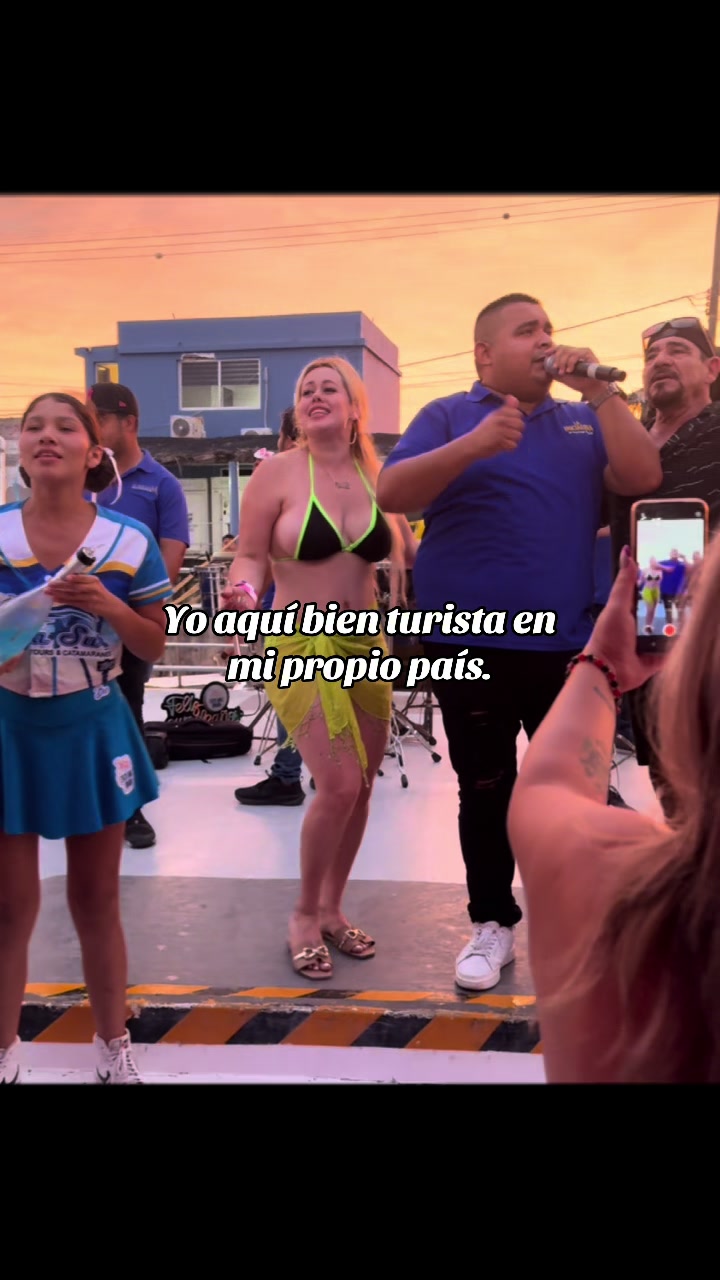 @✨️👑Becky Avelar👑✨️