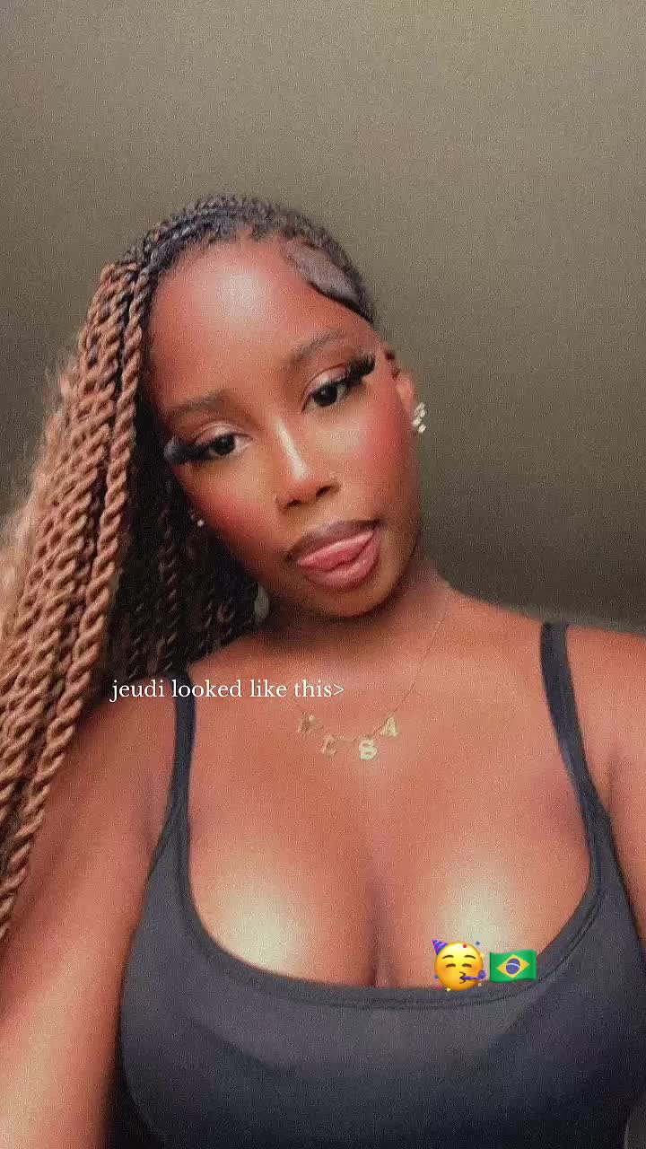 @Elsãã🧸