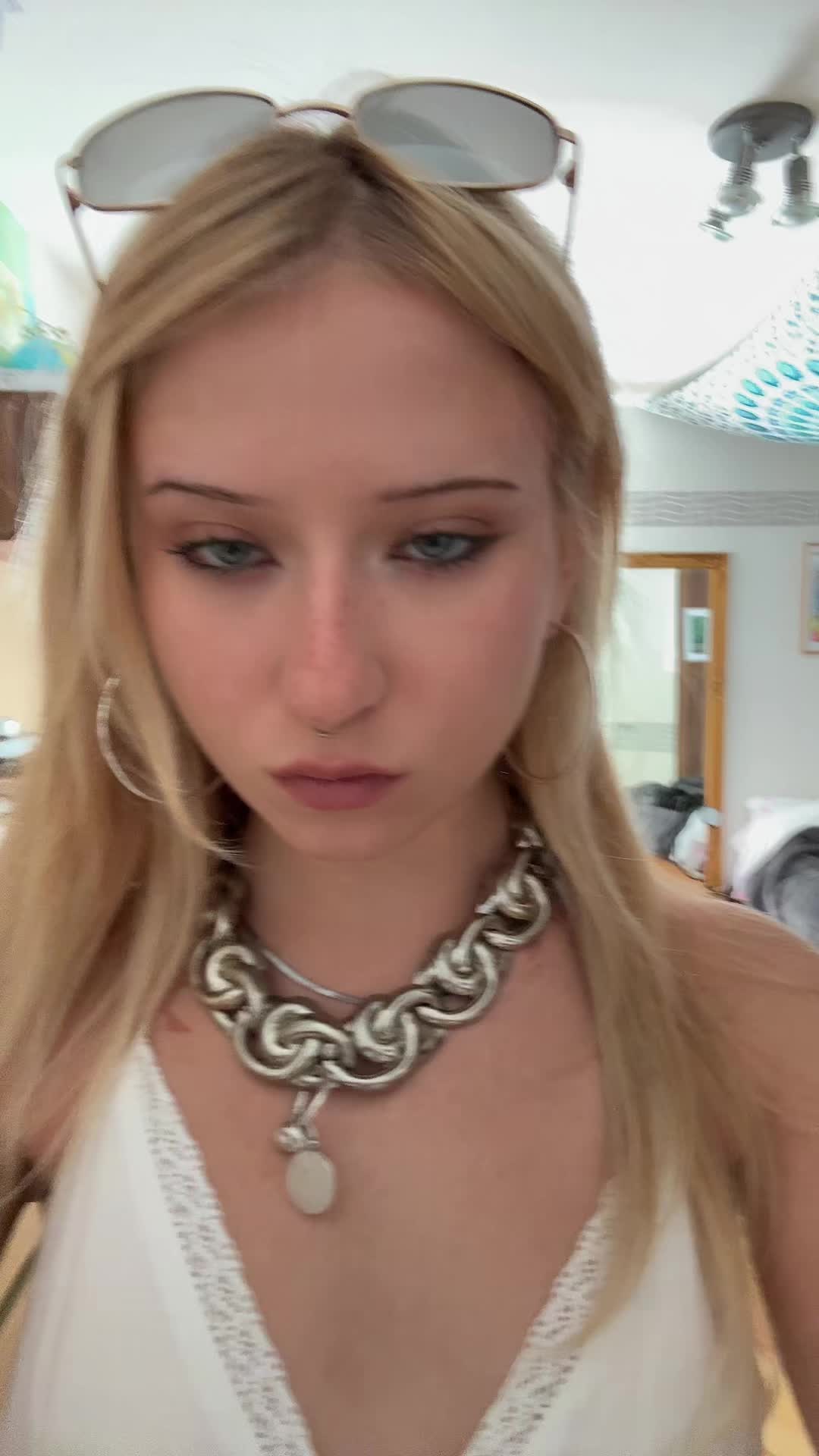 @zublondiert