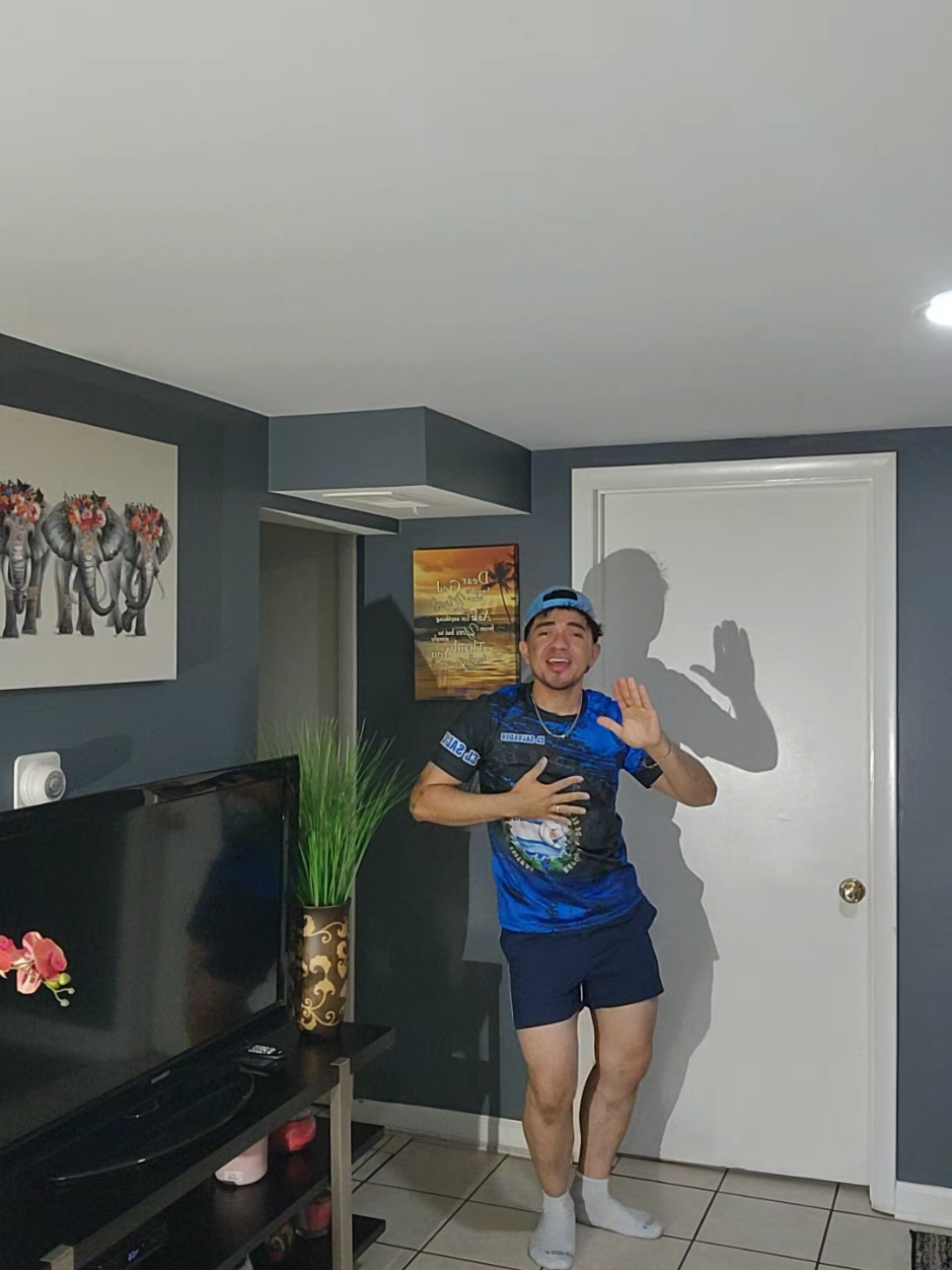 @Victor Lovo 🐺
