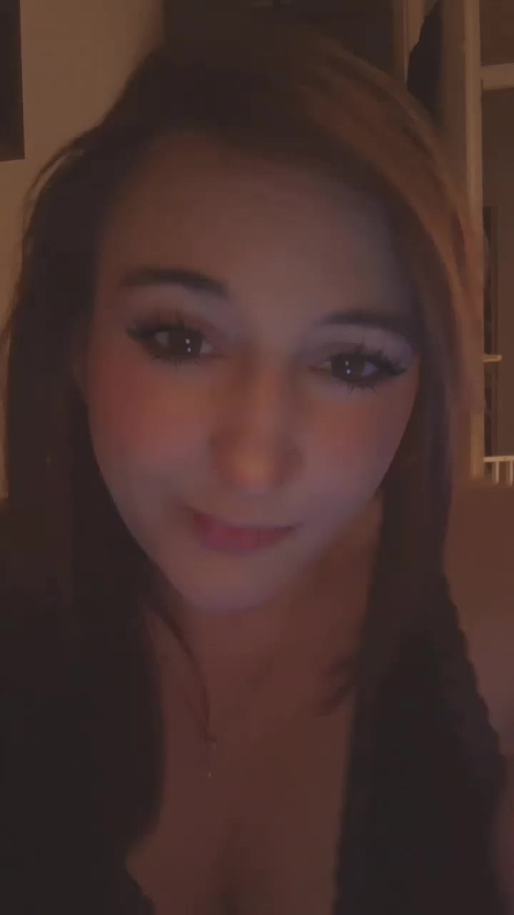 @Vivi_LCKI