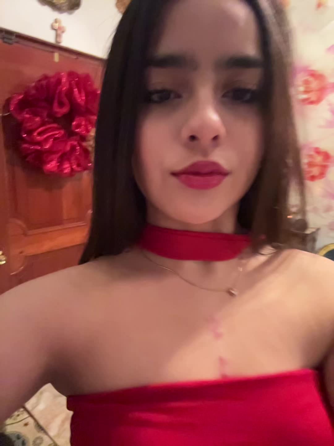 @Kikiii
