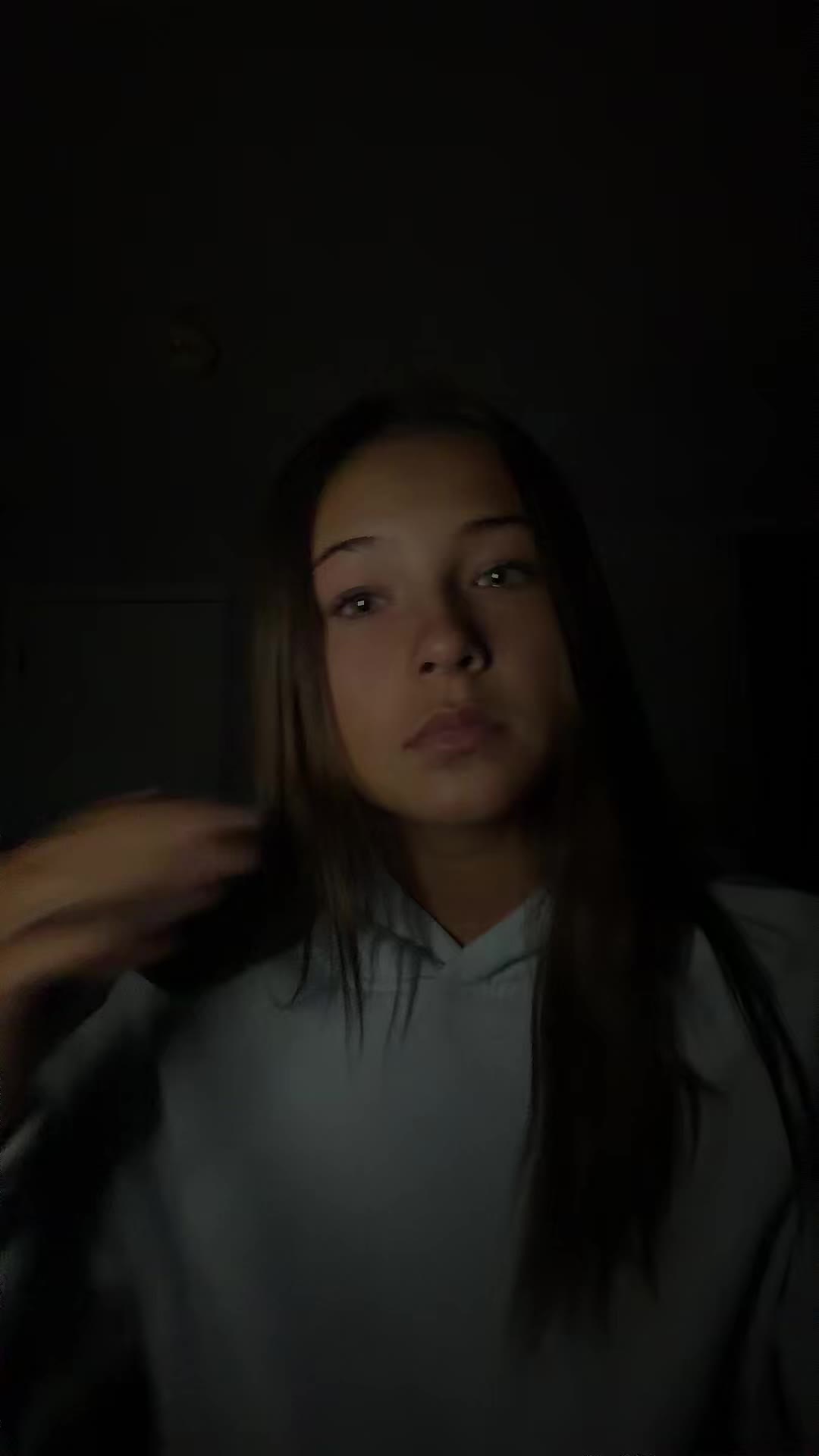 @user1242574671