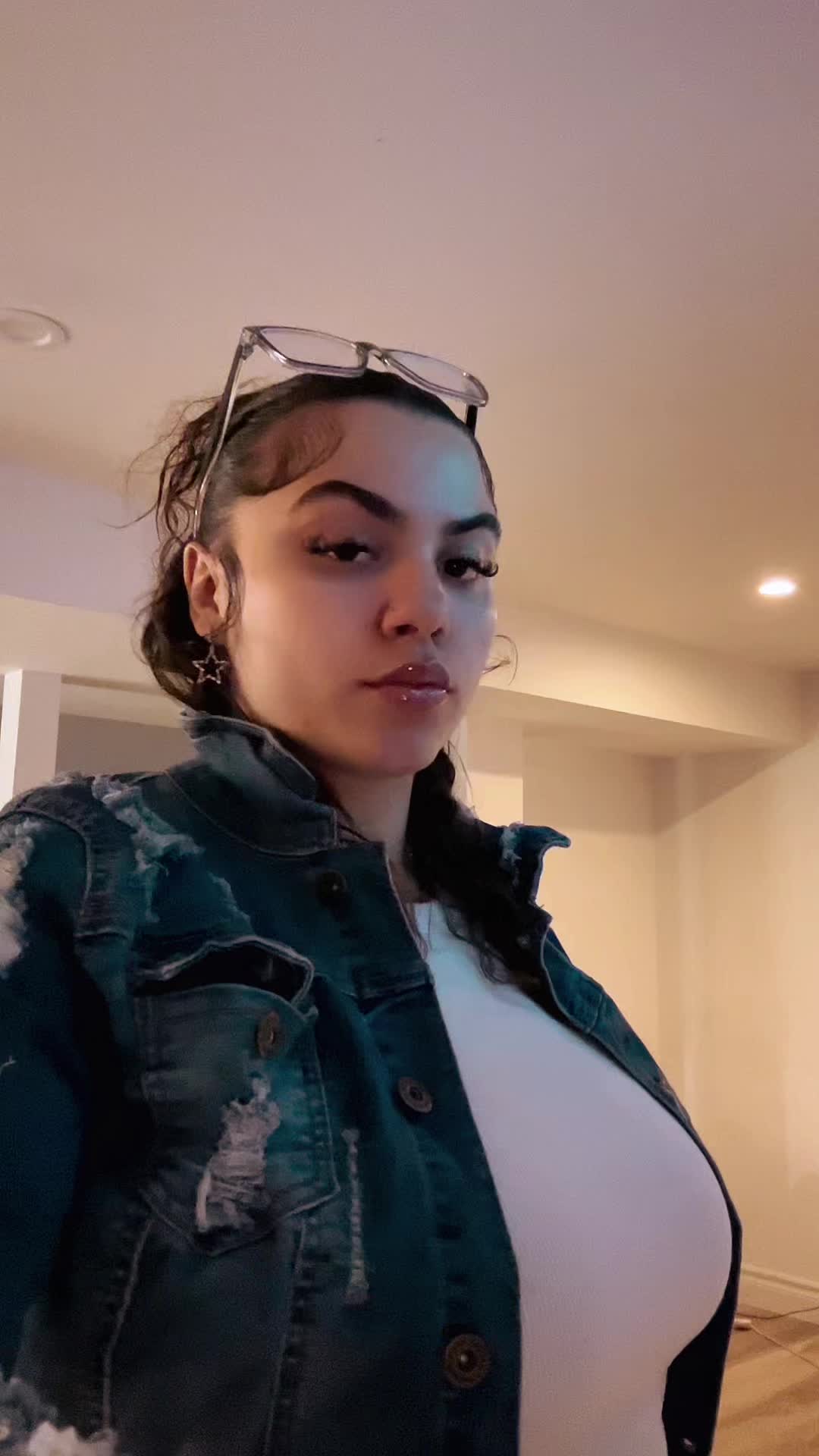 @Izzyhavana