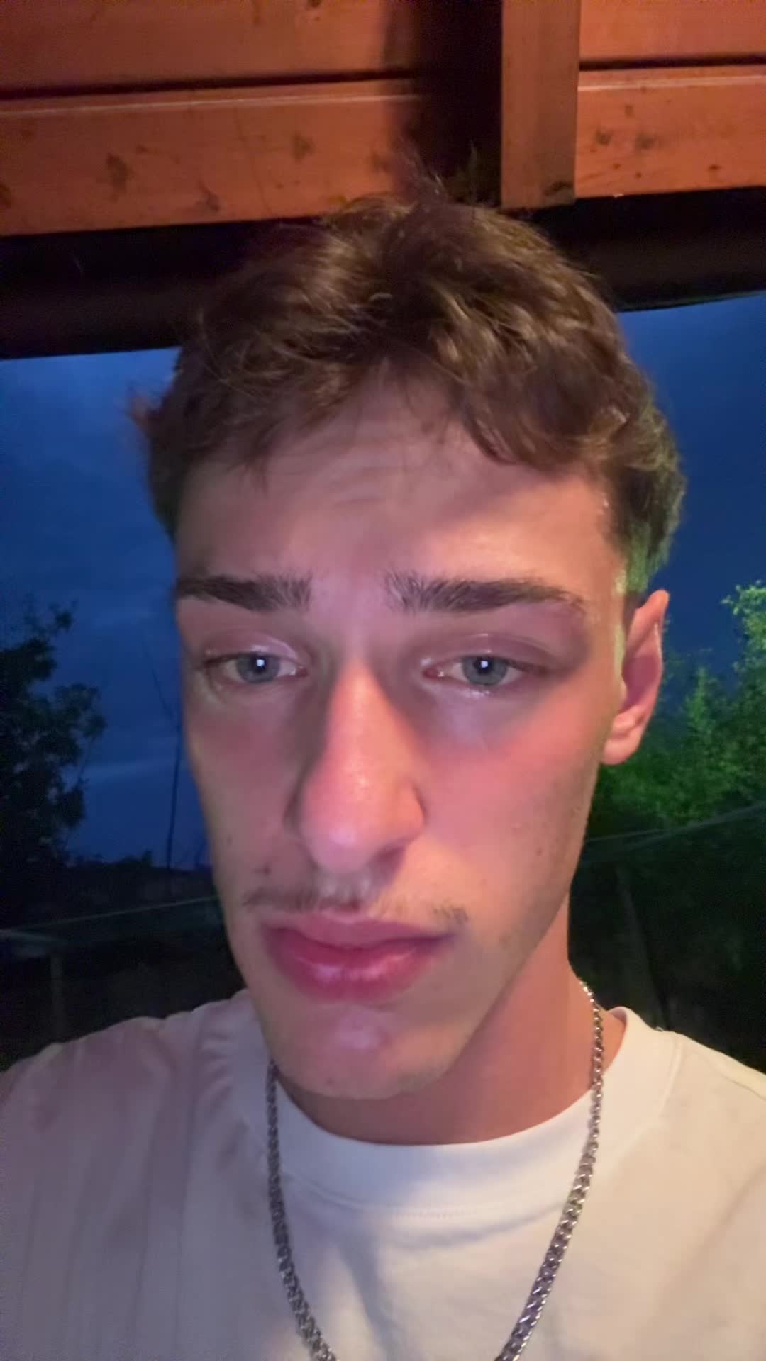 @simon