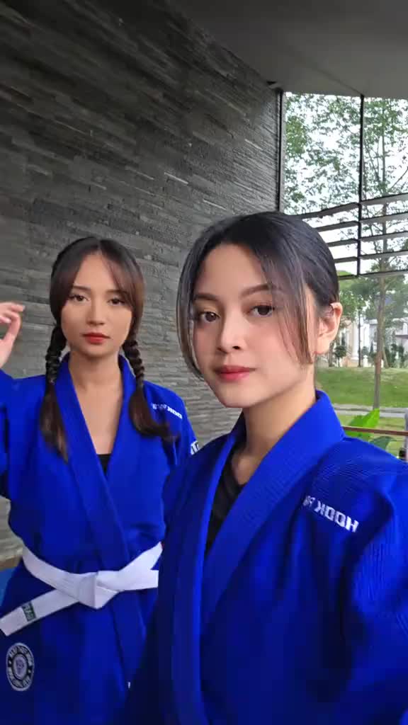 @Shavira2425🇮🇩🇭🇰