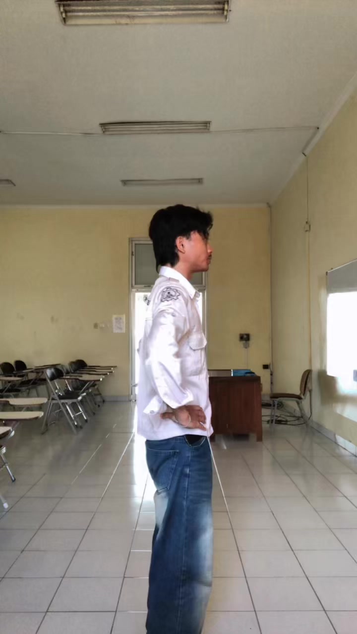 @Inisial F 👾