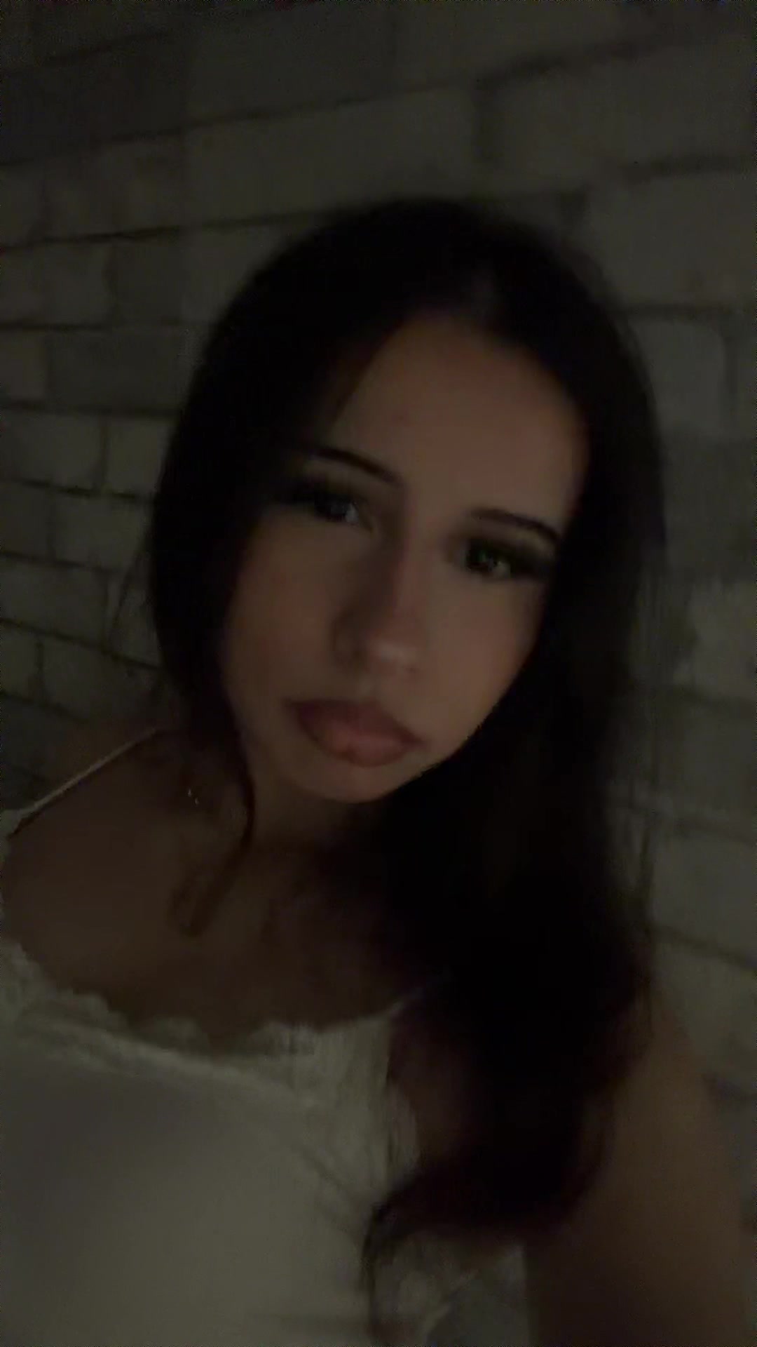 @🥸
