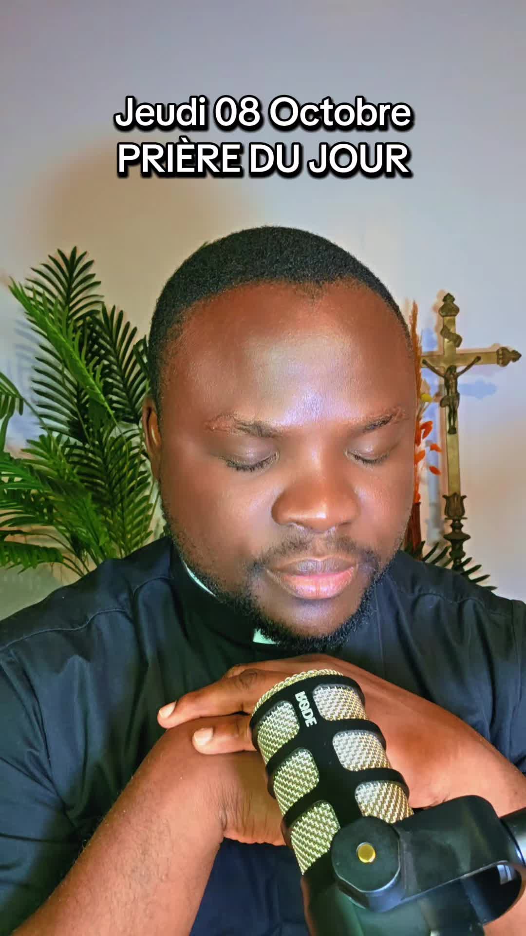 @Padre Précieux 🇨🇵🇻🇦