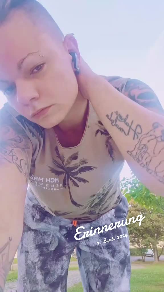 @Fallingangel1990🏳️🌈❤️