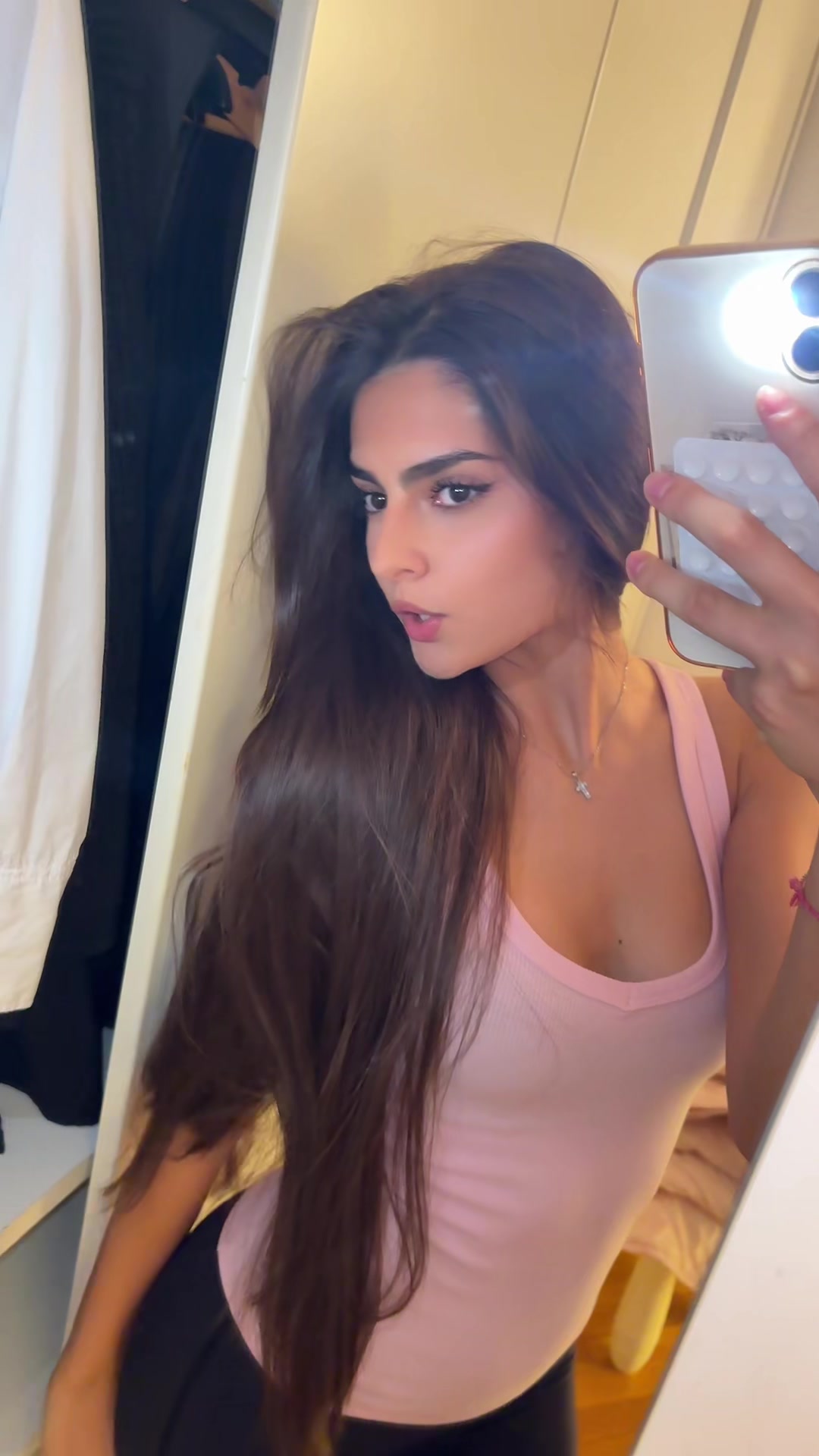 @𝐒𝐎𝐏𝐇𝐈𝐀