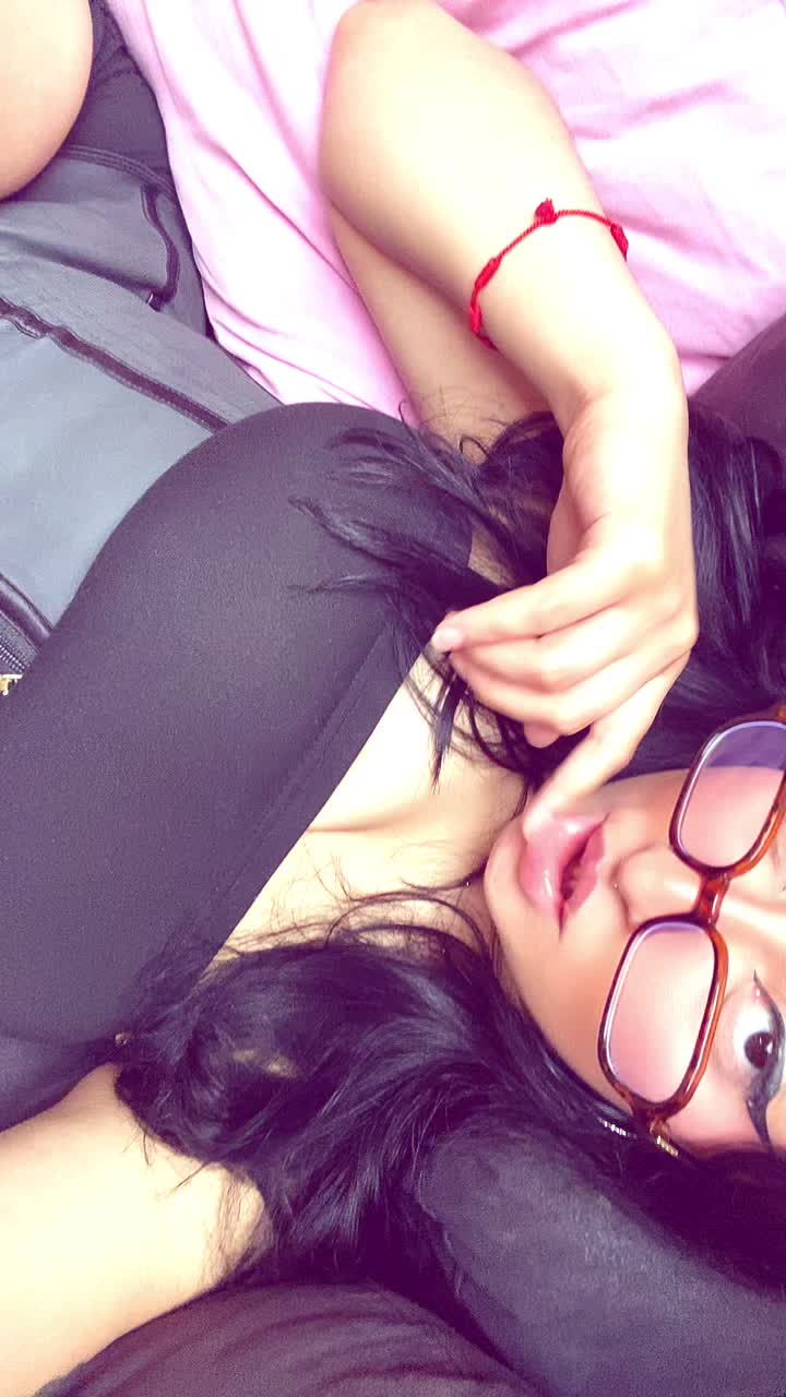 @Ana