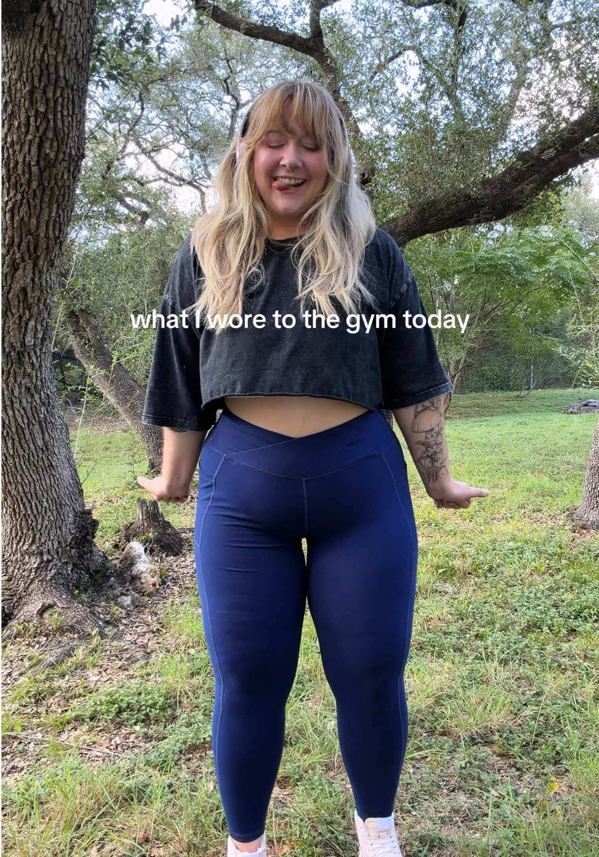 @earthlyemily