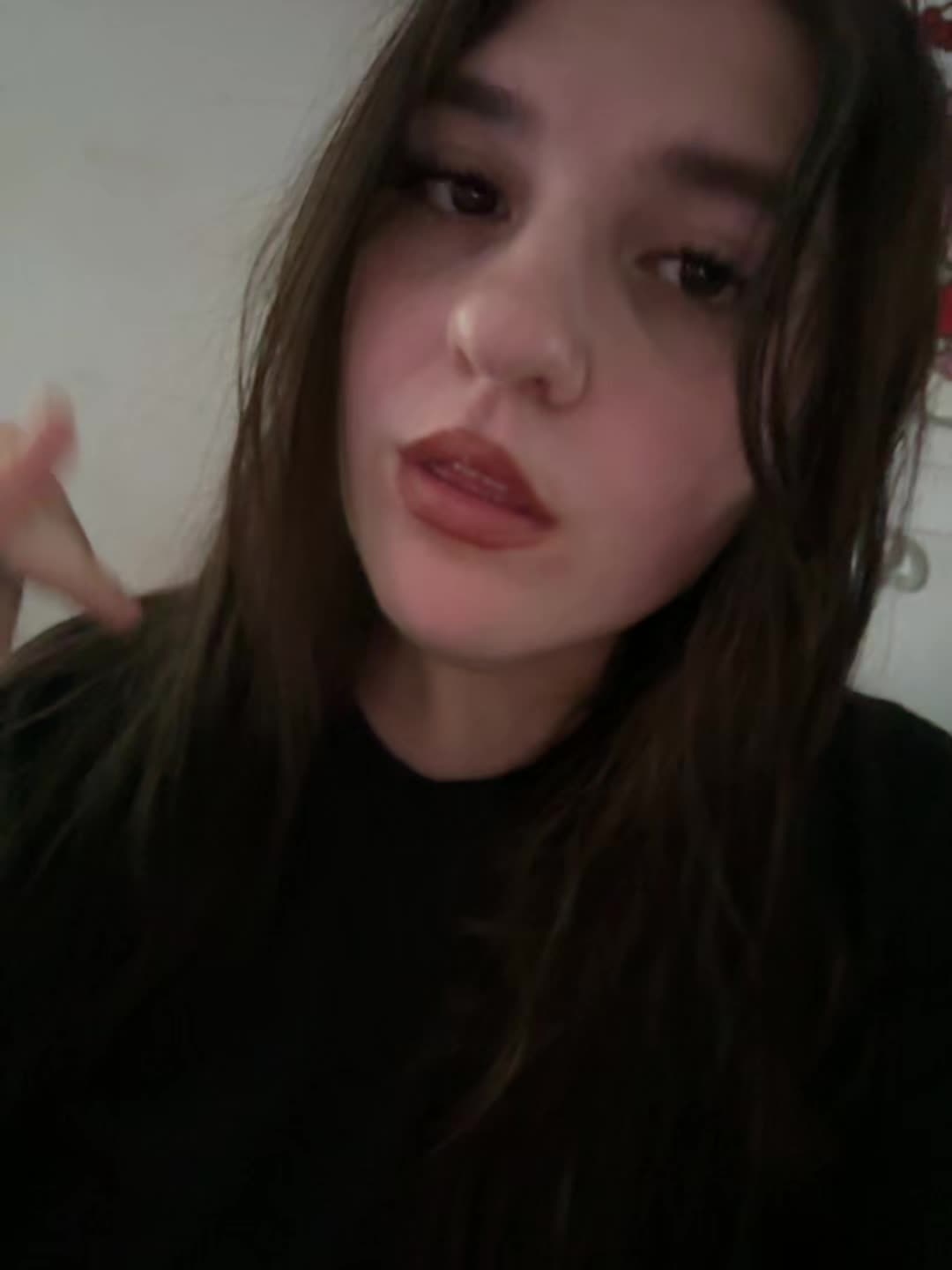 @🖤