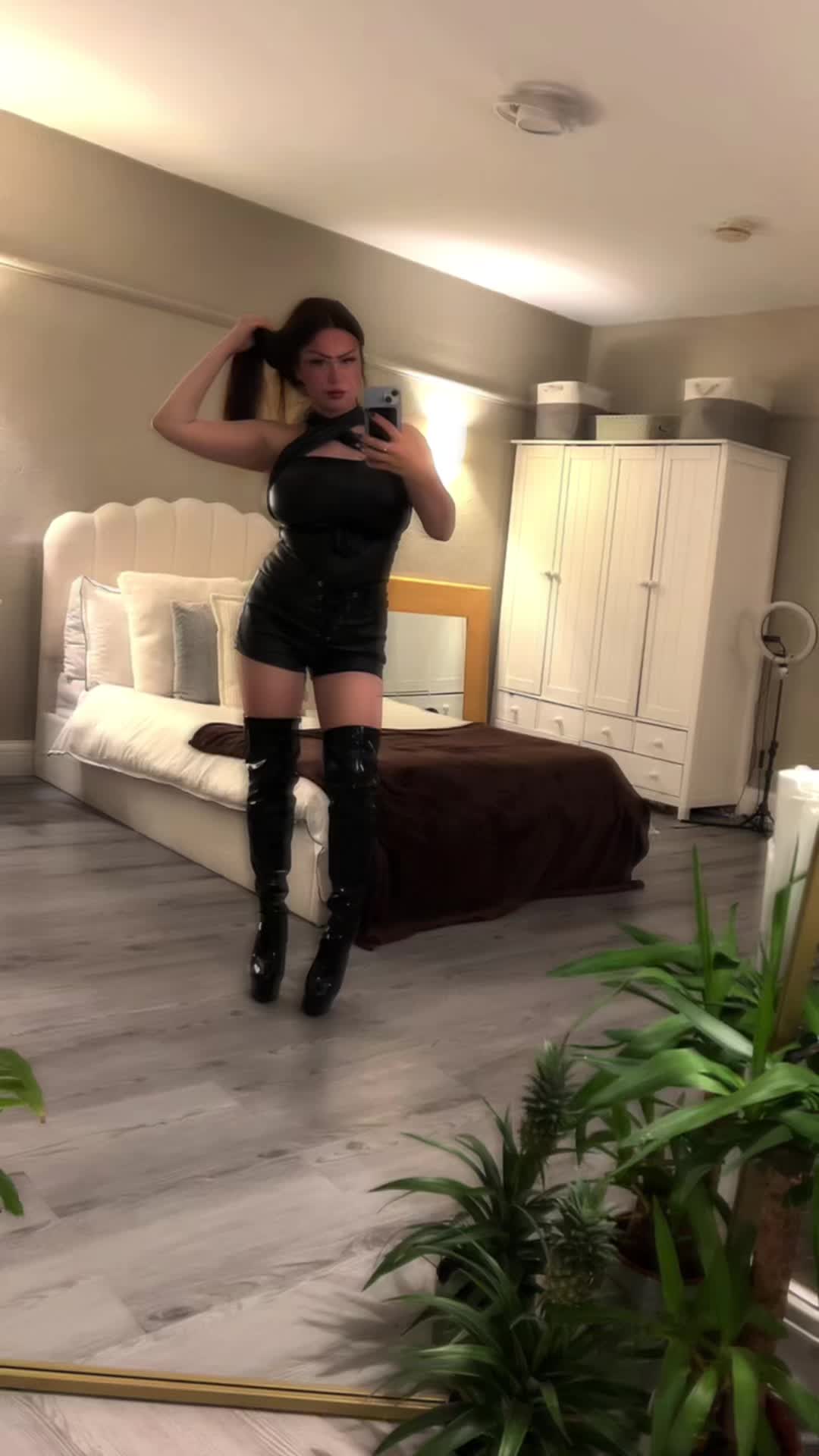 @Littlebean