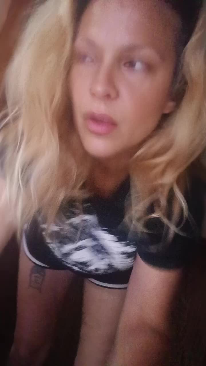 @Jennine marie