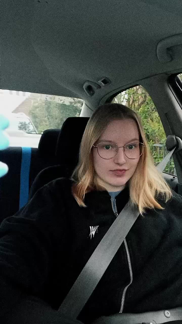 @~.~