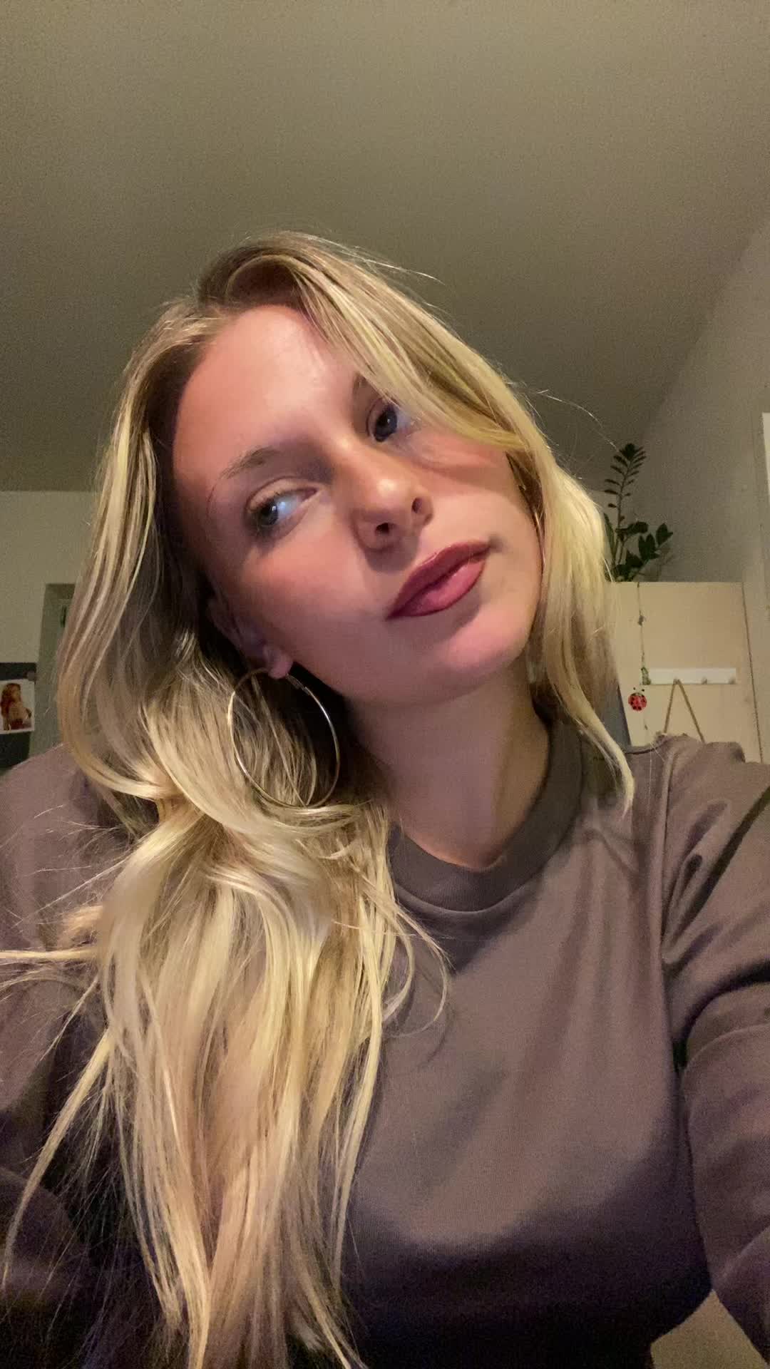 @Klaraisabella