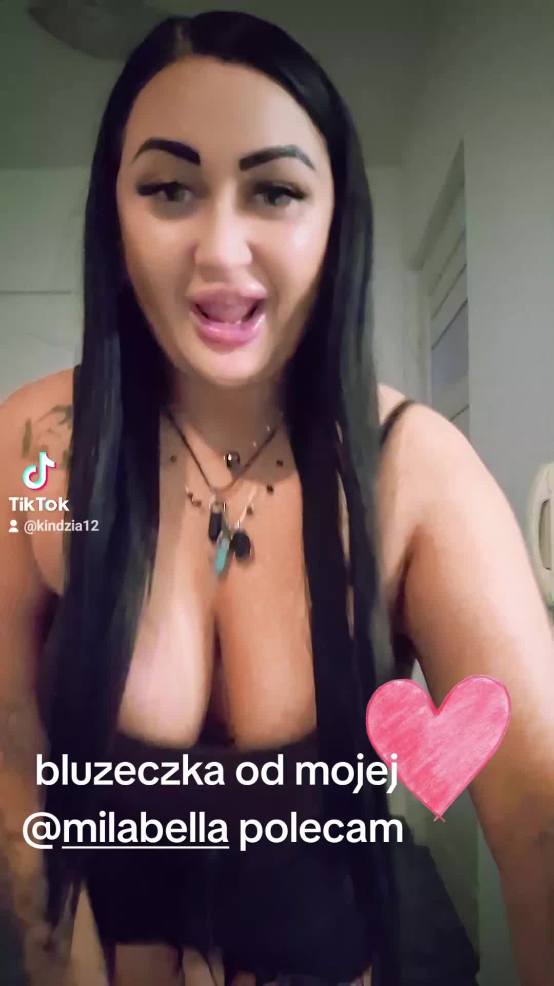 @Góraleczka Kinia 🌹⛰️🏞️🌲