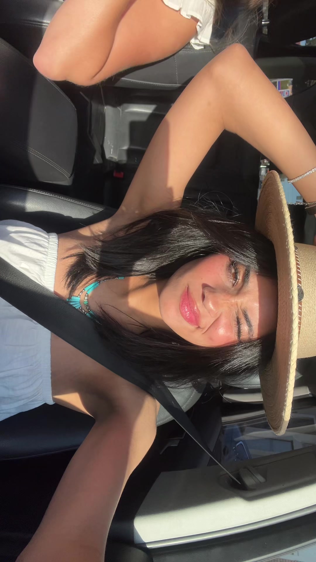 @tcurt⭐️