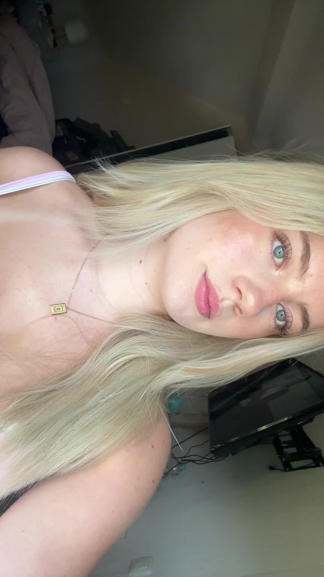 @Greta 🌸