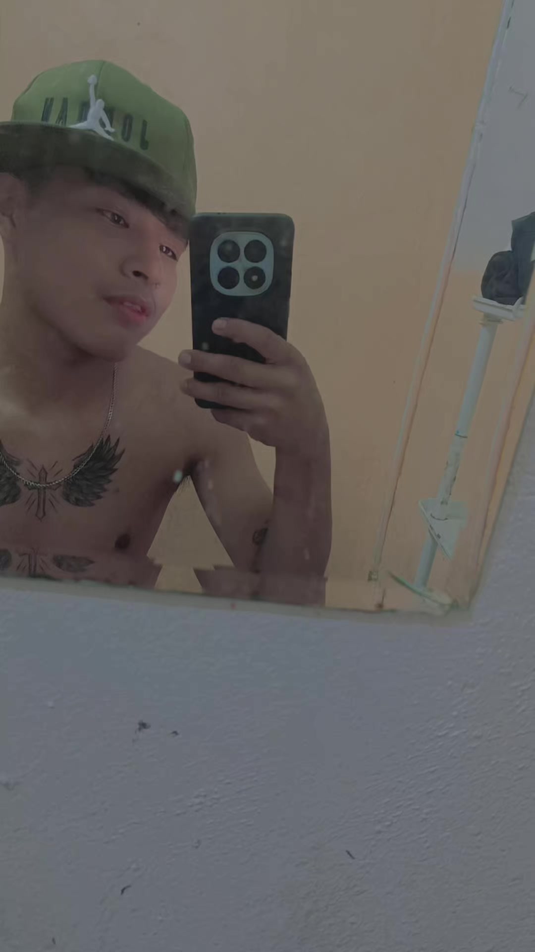 @Ale