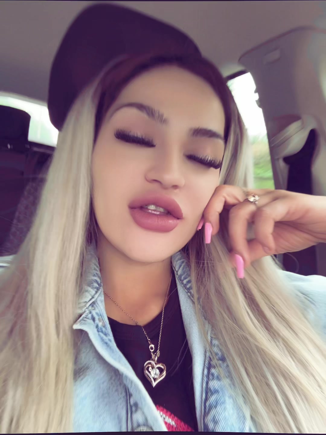 @⚡️👑Queen Simona👑⚡️
