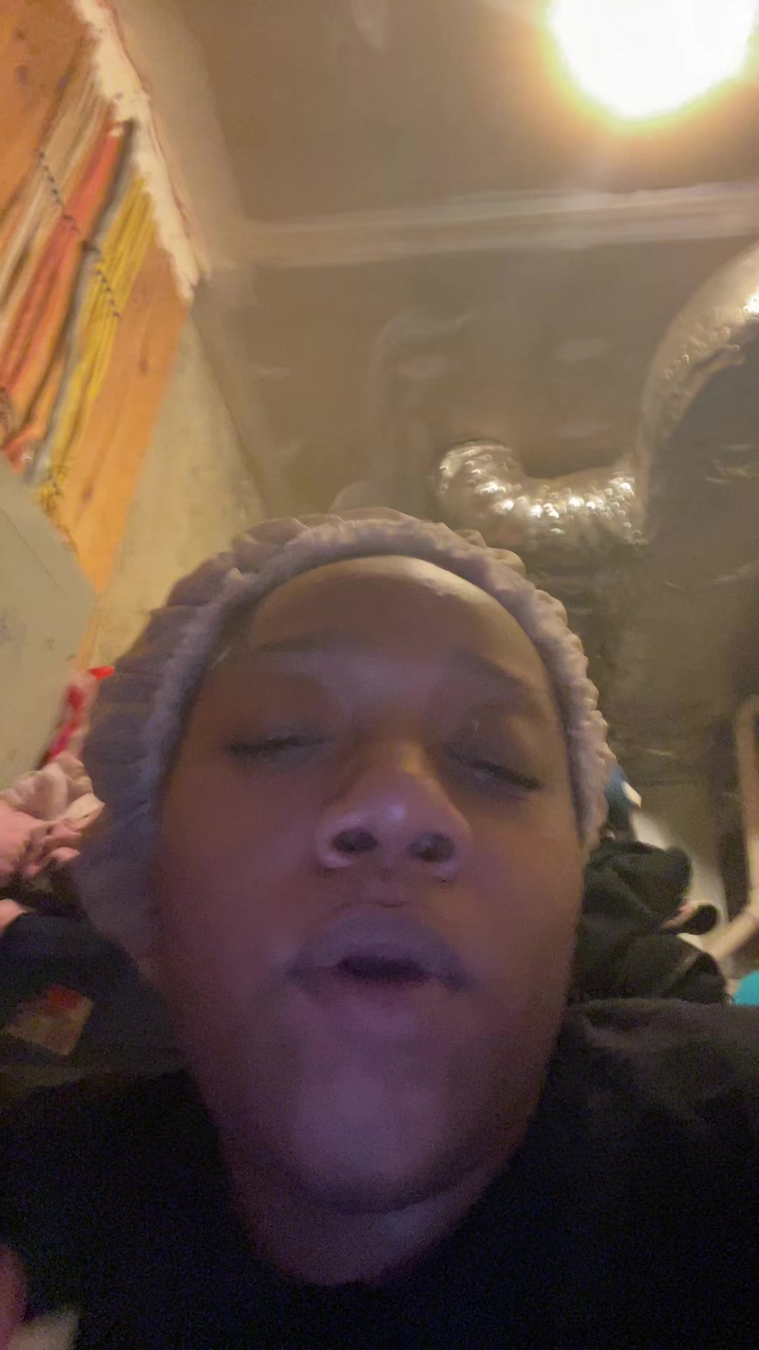 @Dee_nuggss