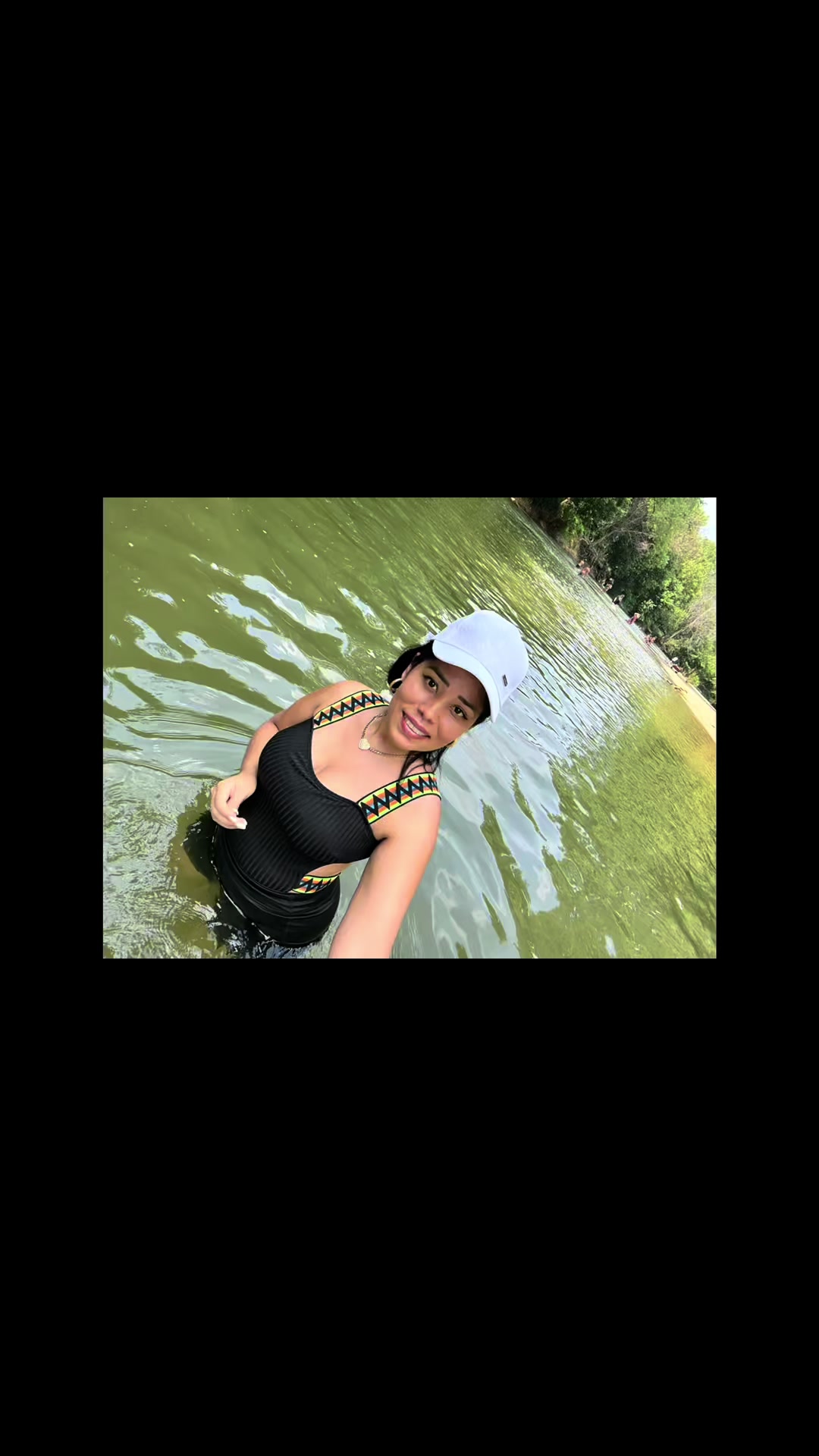 @Lolaemprende