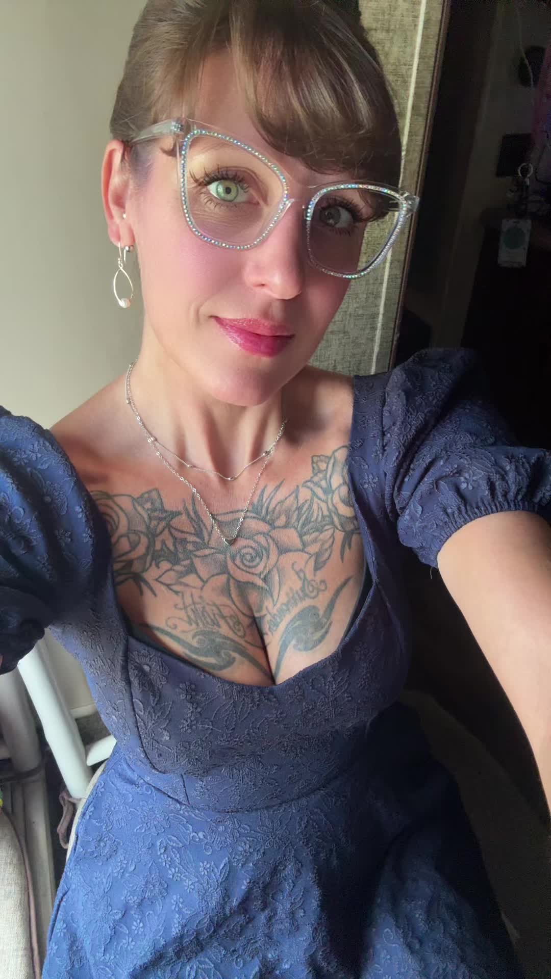 @jeannie_anne