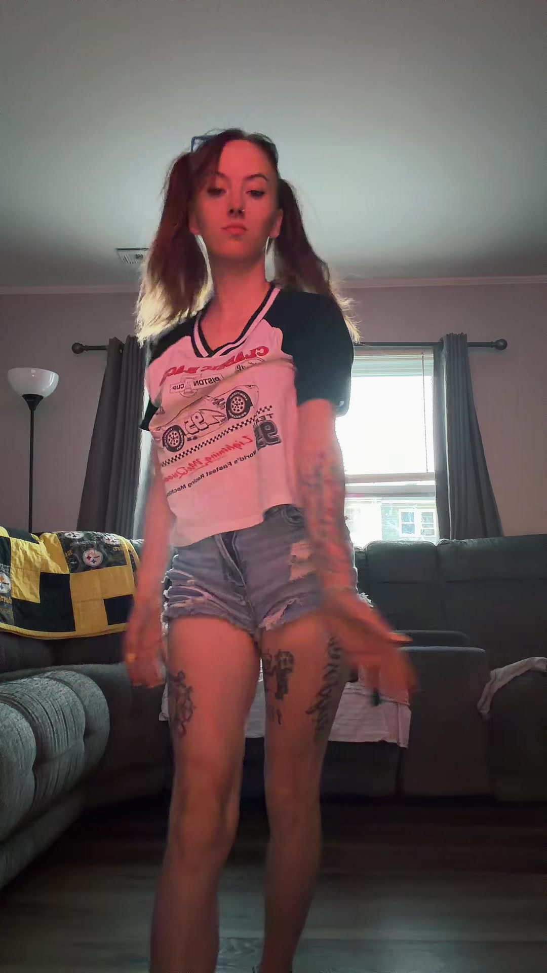 @Queenhails🦆