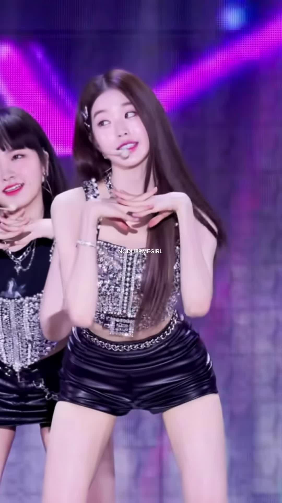 @๐ฉ๐ด๐ฆNoduermeGirl๐ฆ๐ฉ๐ด
