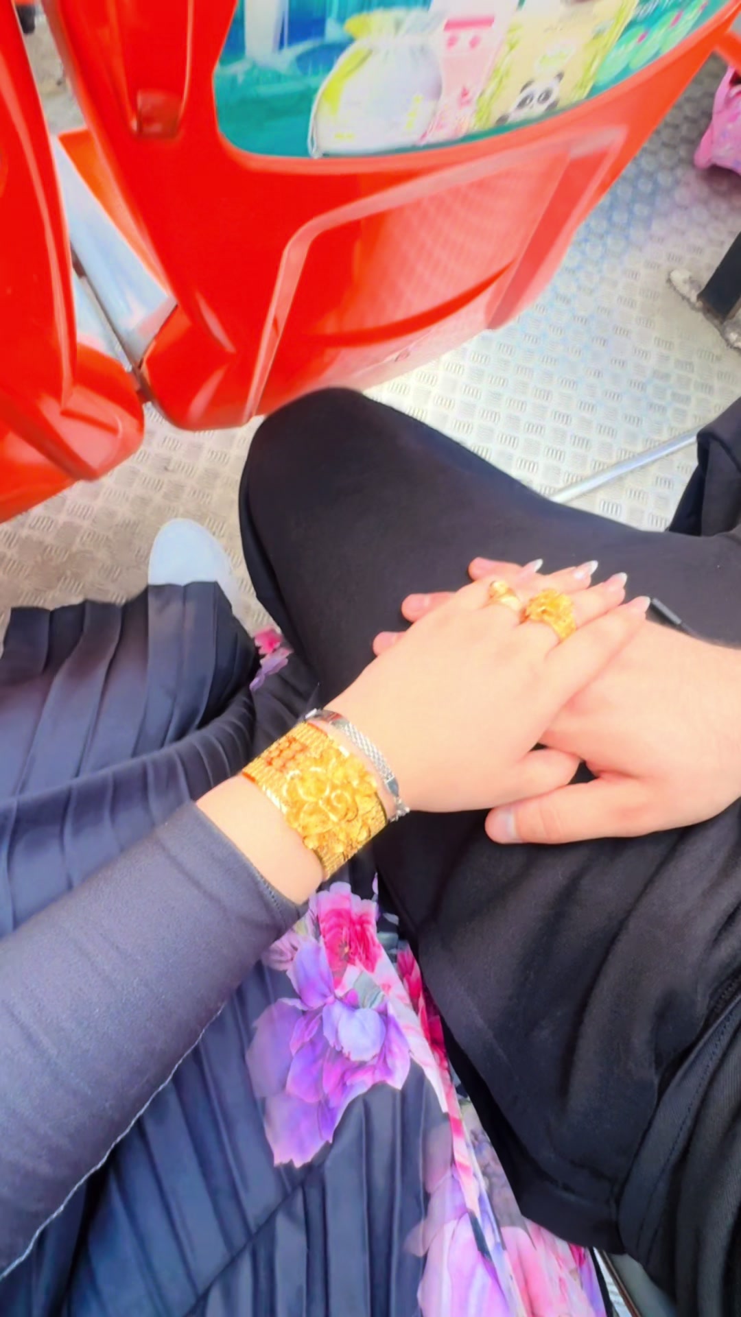 @꧁*MoOn girl*꧂
