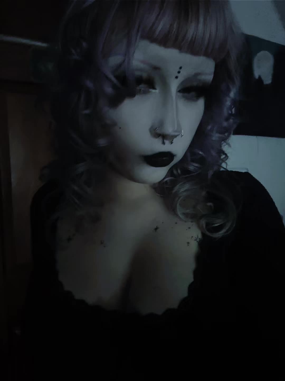 @R_a_v_e_n
