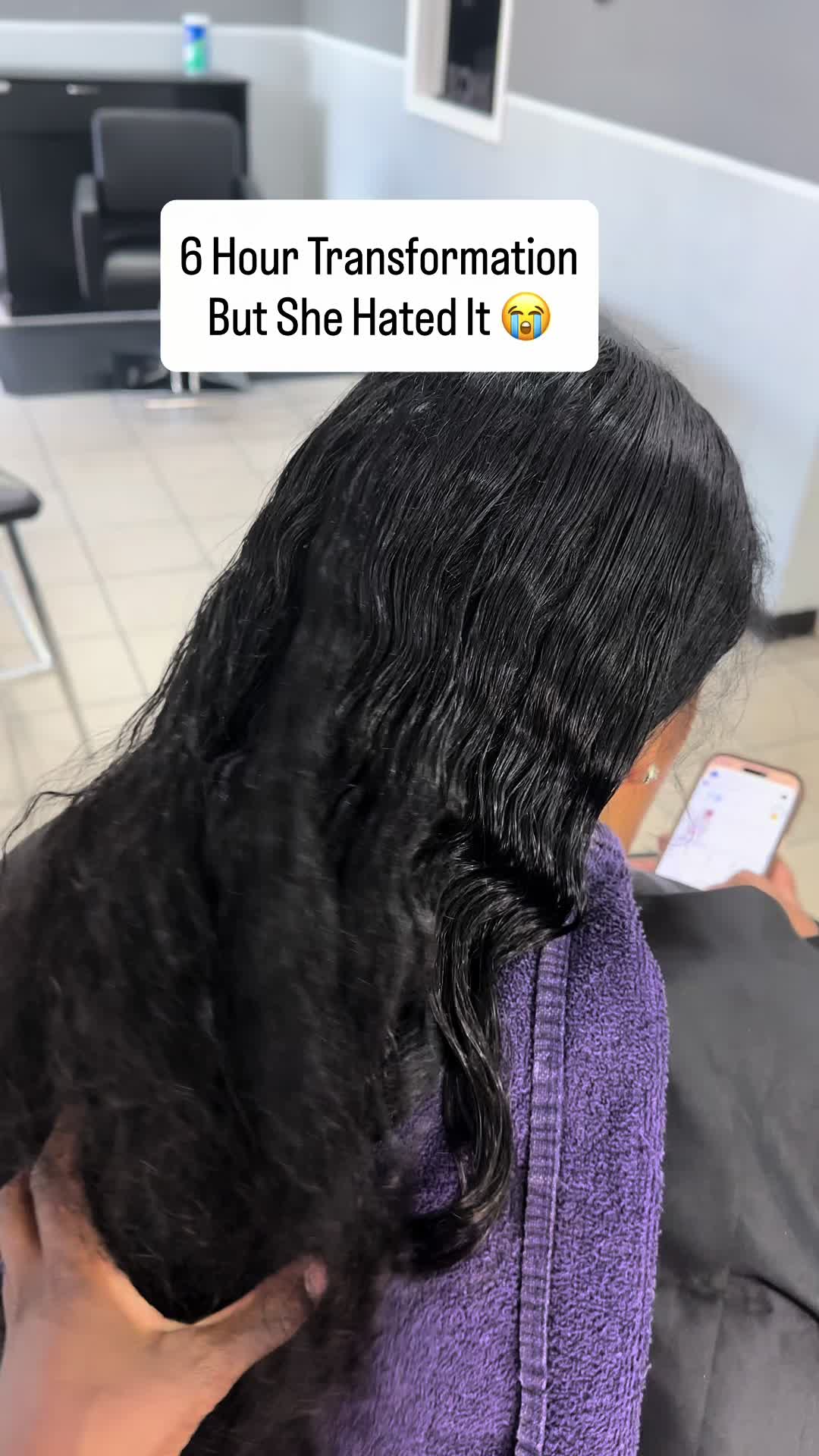 @Strawberricurls | Hairstylist